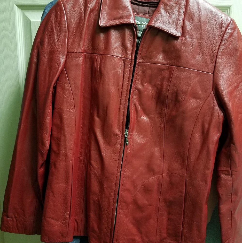 Ladies Burgundy Leather Jacket Sz Small